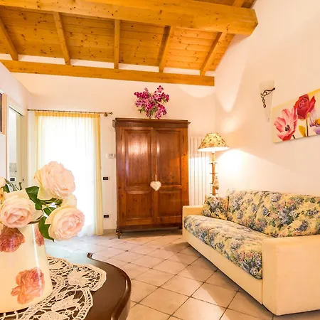 Villa Borgo Dell'uccellaia - Turchese - Giada